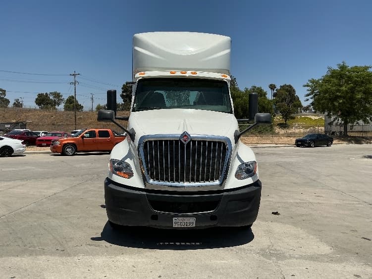 2020 International LT — photo 2