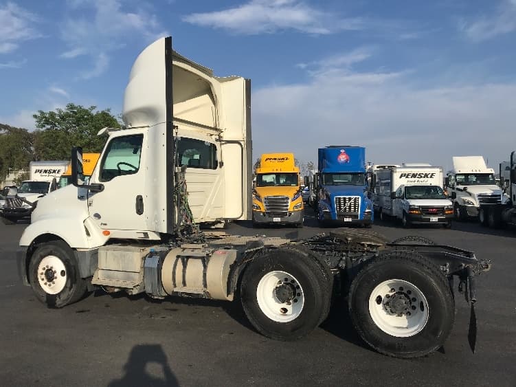 2020 International LT — photo 5