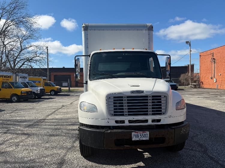 2020 Freightliner M2 106 — photo 2
