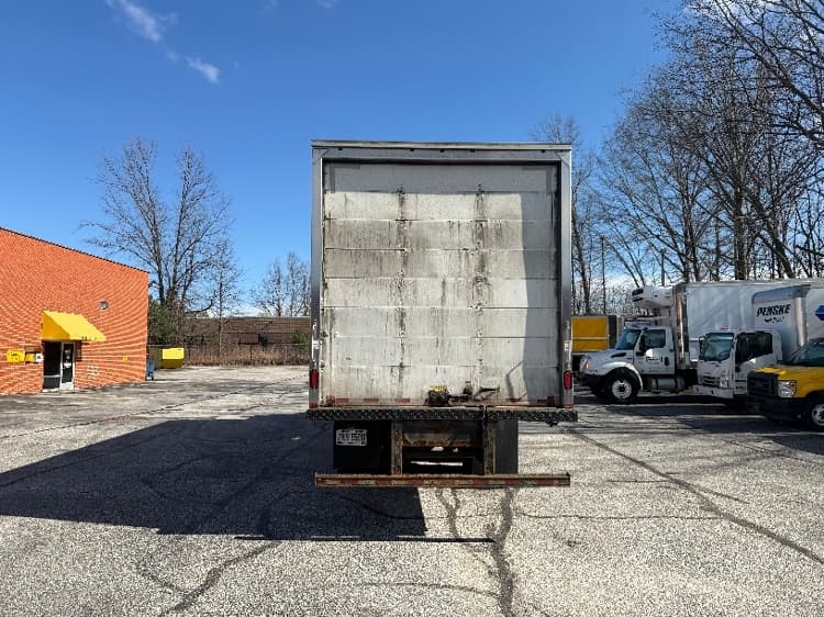 2020 Freightliner M2 106 — photo 5