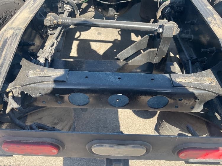 2020 International LT — photo 6