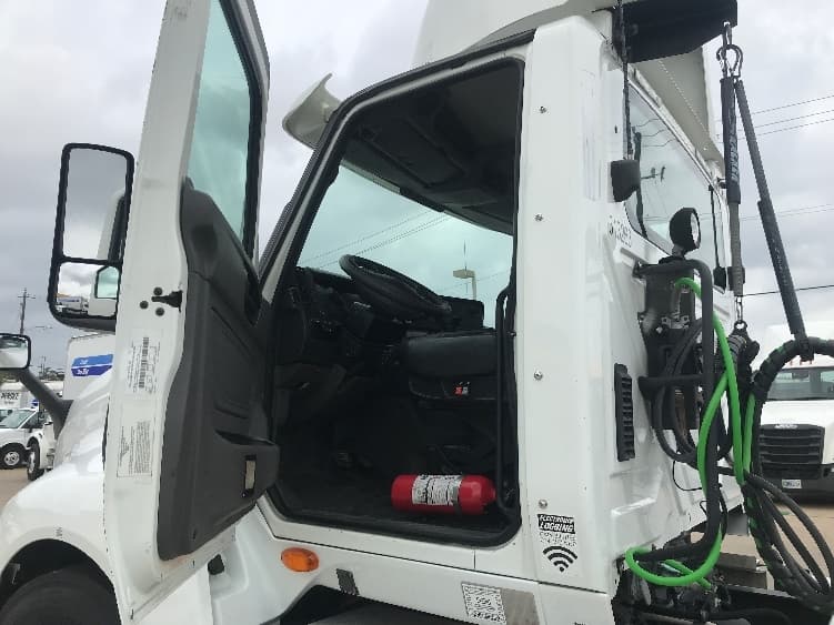 2018 International LT — photo 9