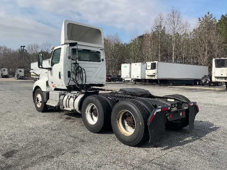 2018 International LT — photo 5