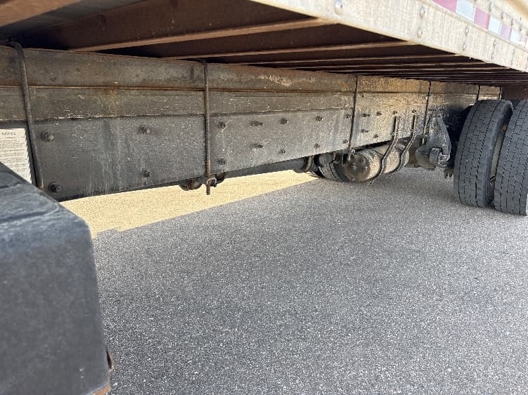 2018 Freightliner M2 106 — photo 4