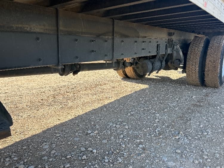 2018 Freightliner M2 106 — photo 5