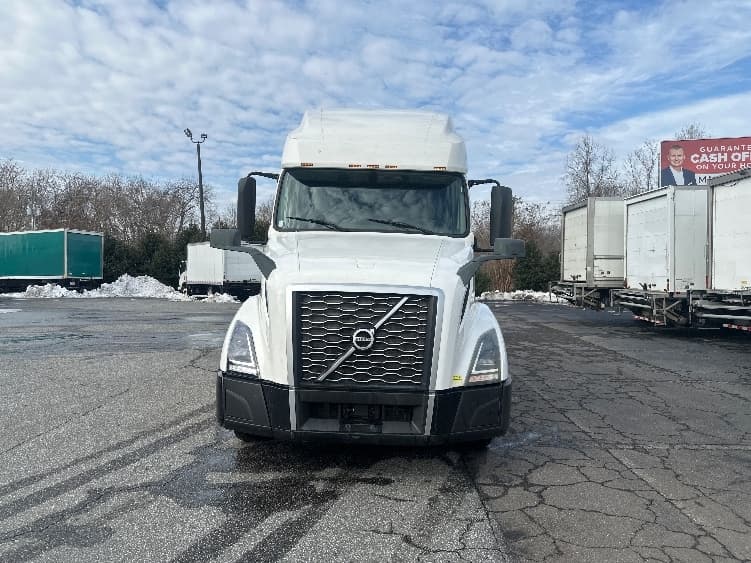 2019 Volvo VNL 760 — photo 2