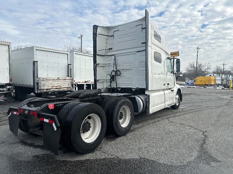 2019 Volvo VNL 760 — photo 7