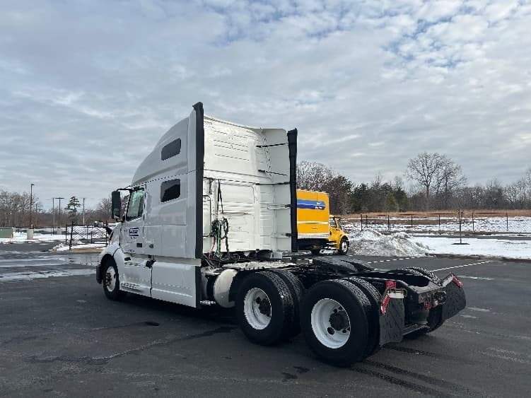 2019 Volvo VNL 760 — photo 5