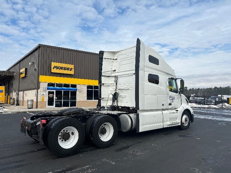 2019 Volvo VNL 760 — photo 7