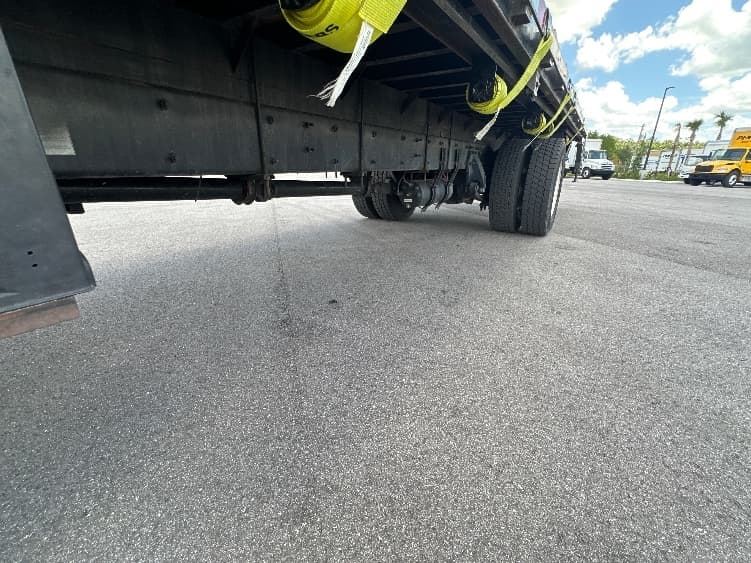 2019 Freightliner M2 106 — photo 5