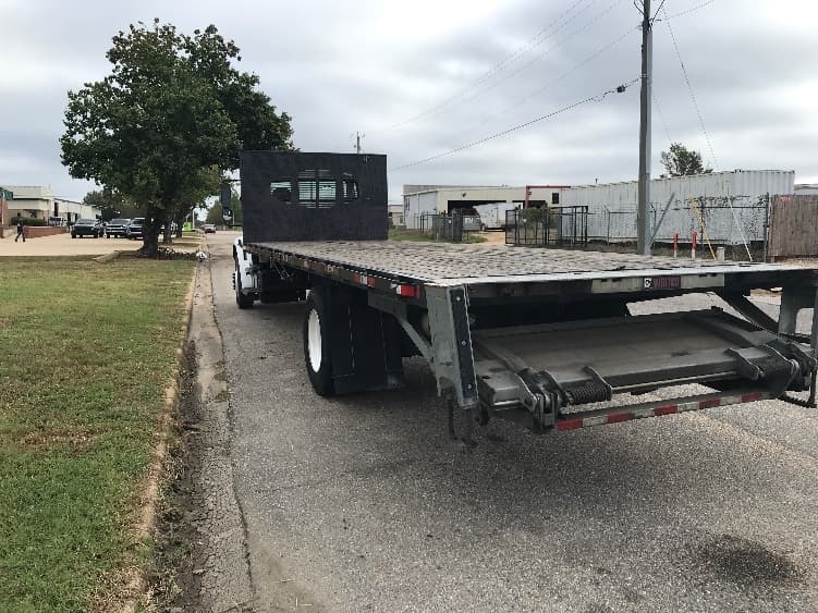 2019 Freightliner M2 106 — photo 6