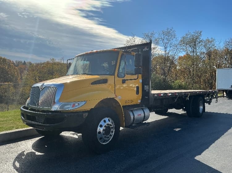 2019 International 4300 — photo 3