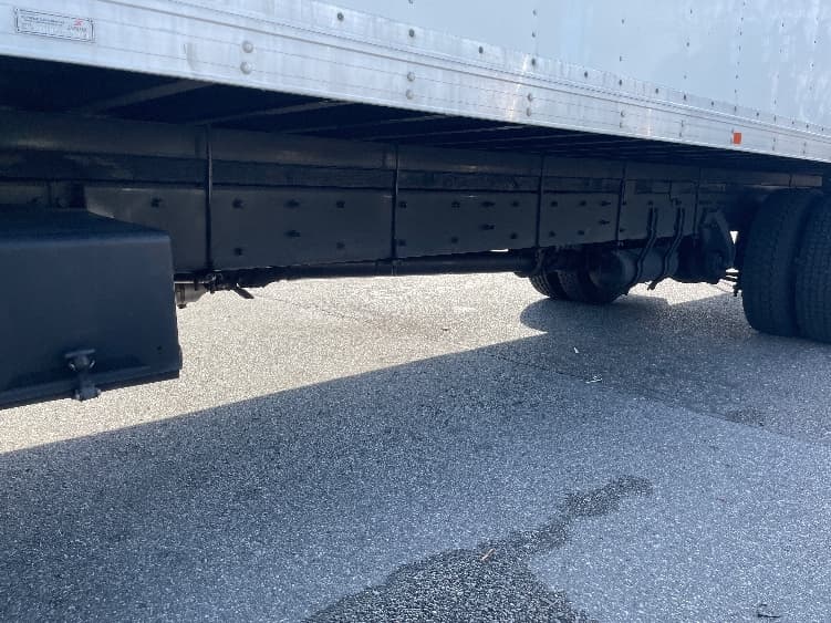 2021 Freightliner M2 106 — photo 5