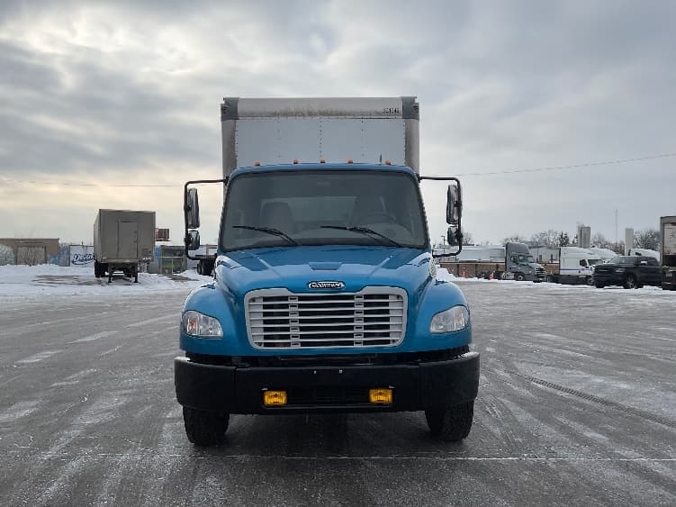 2021 Freightliner M2 106 — photo 2