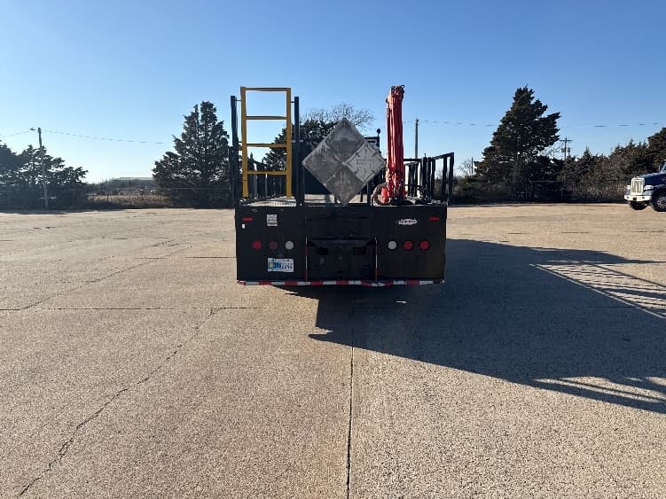 2020 Freightliner 114SD — photo 7