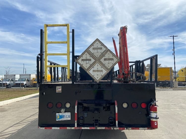 2020 Freightliner 114SD — photo 7