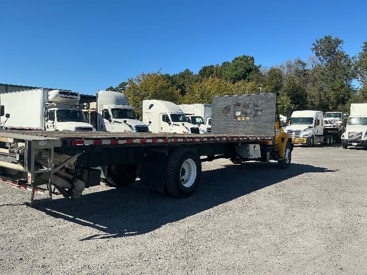 2019 International 4300 — photo 10