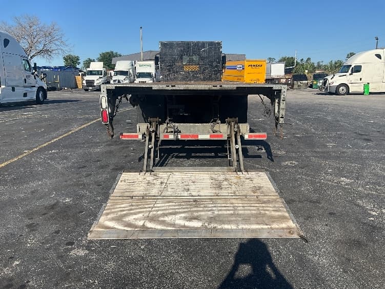2019 International 4300 — photo 9
