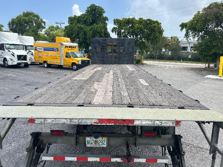 2019 International 4300 — photo 10