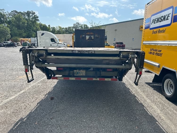 2019 International 4300 — photo 5