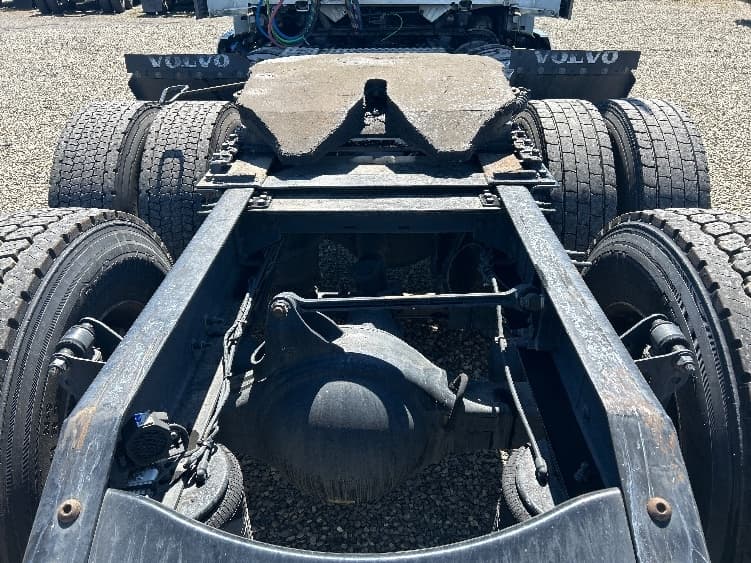 2019 Volvo VNL 300 — photo 6