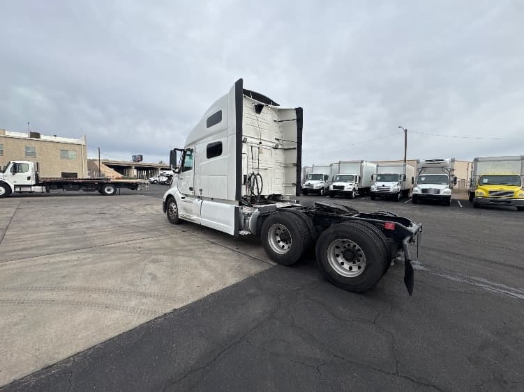 2019 Volvo VNL 760 — photo 5