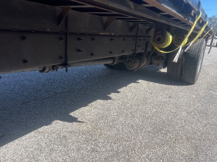 2019 Freightliner M2 106 — photo 5