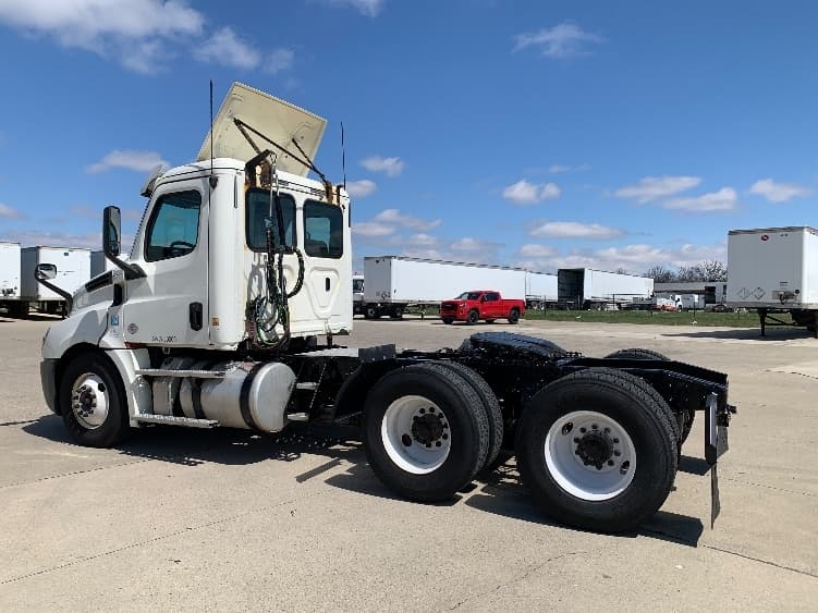 2019 Freightliner Cascadia — photo 5