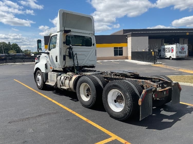 2019 International LT — photo 5