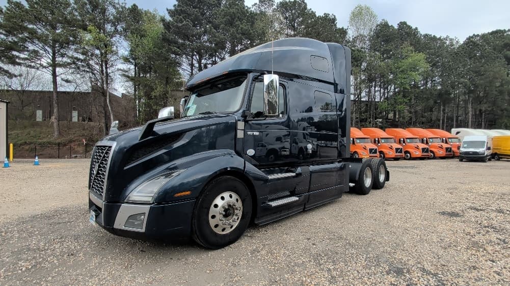 2020 Volvo VNL 760 — photo 3