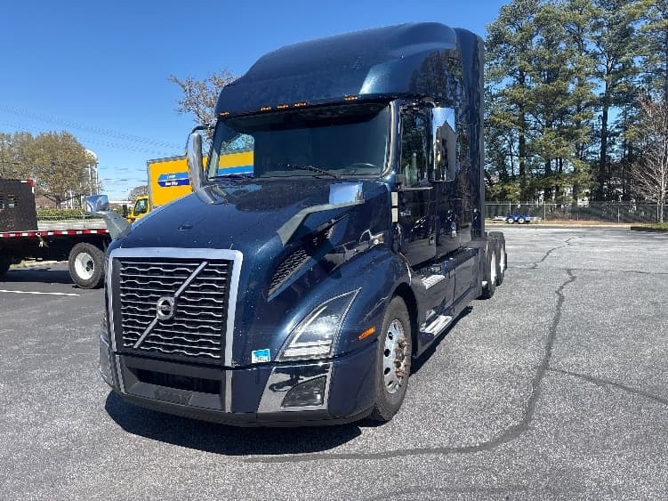 2020 Volvo VNL 760 — photo 3