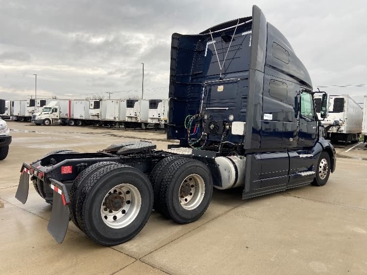 2020 Volvo VNL 760 — photo 7