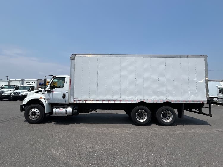 2020 International MV — photo 4