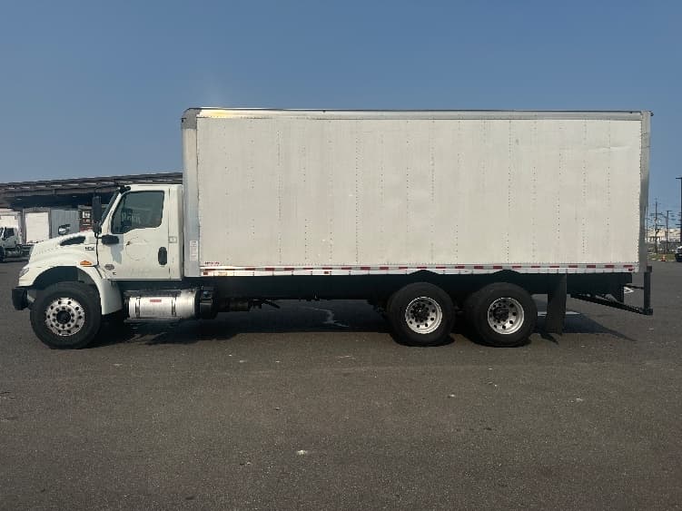 2020 International MV — photo 4