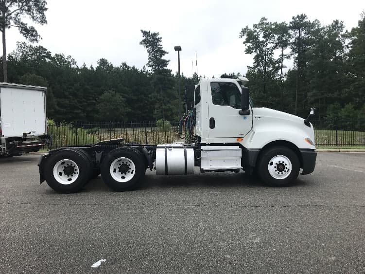 2019 International LT — photo 8