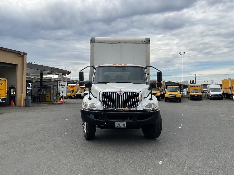 2020 International MV — photo 2