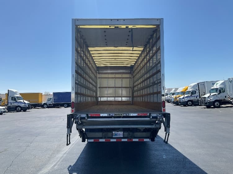 2020 International MV — photo 8