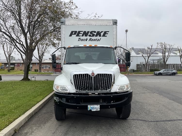 2020 International MV — photo 2