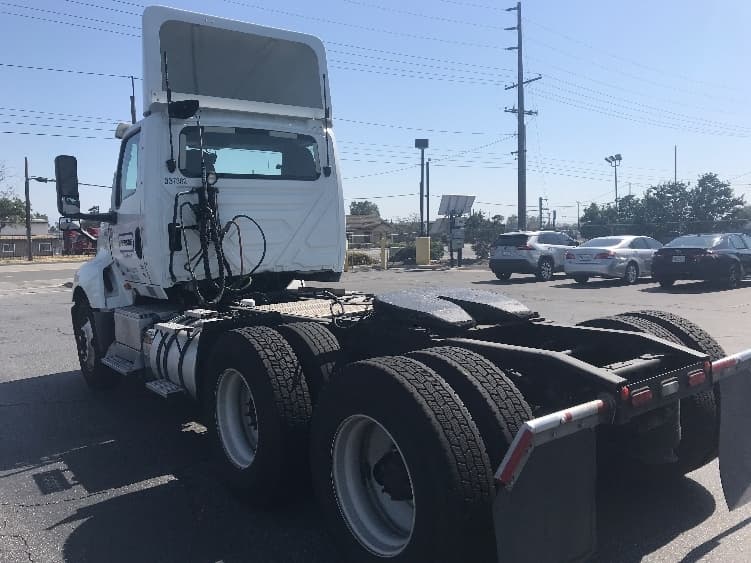 2020 International LT — photo 5