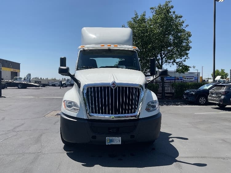 2020 International LT — photo 2
