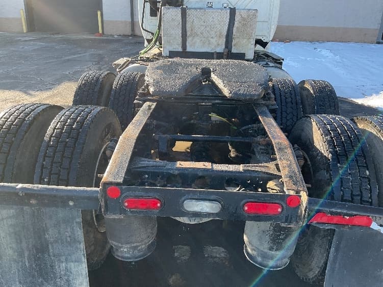 2020 International LT — photo 6