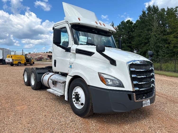 2020 Freightliner Cascadia