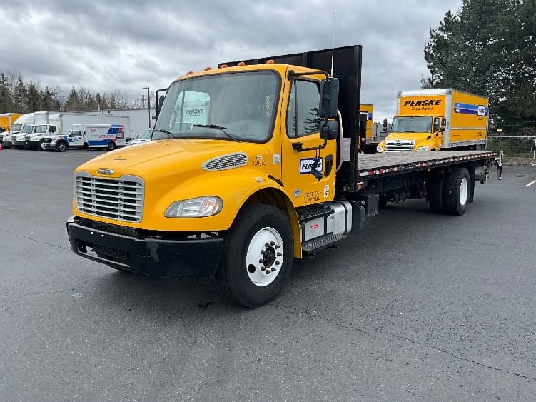 2020 Freightliner M2 106 — photo 3