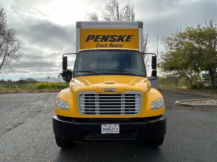 2020 Freightliner M2 106 — photo 2