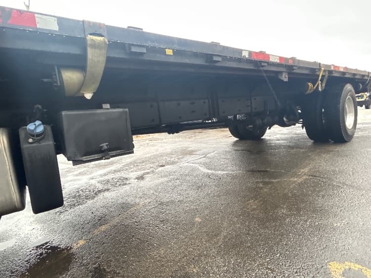 2020 Freightliner M2 106 — photo 5