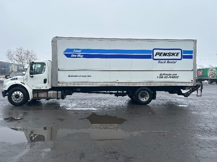 2020 Freightliner M2 106 — photo 4