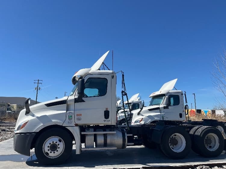 2020 Freightliner Cascadia — photo 4