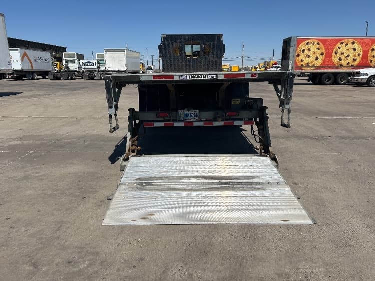 2020 Hino 338 — photo 9