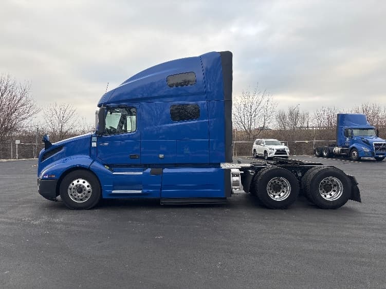 2020 Volvo VNL 760 — photo 4