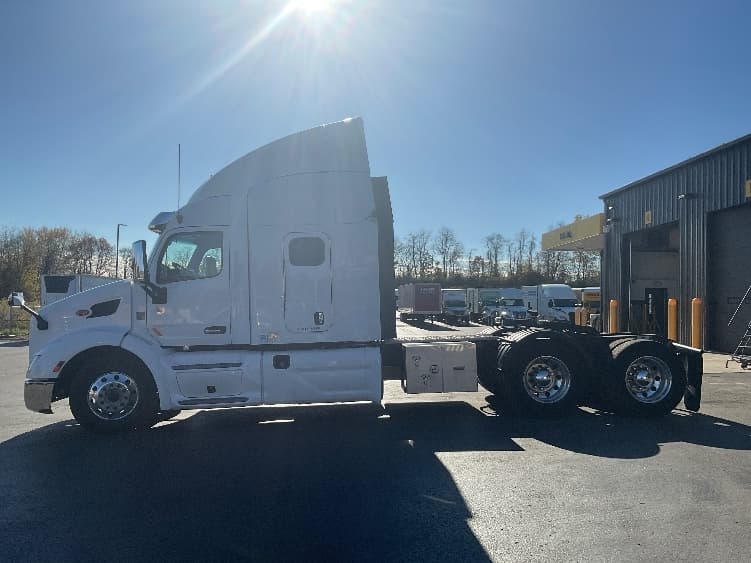 2020 Peterbilt 579 — photo 4